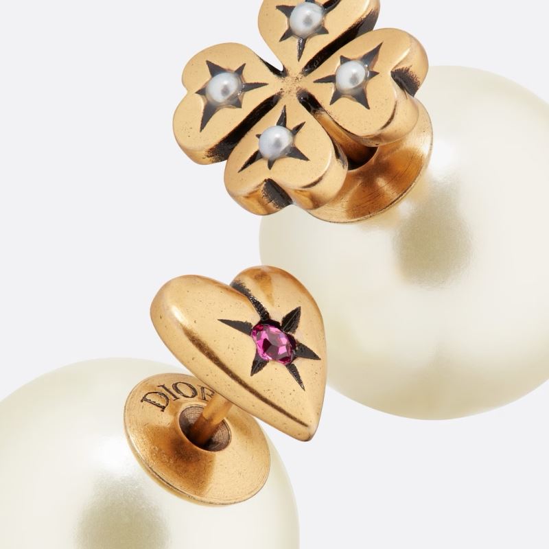 chr1st1an D10r earrings